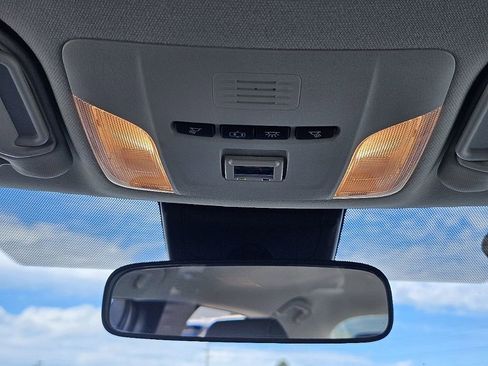 Used 2021 Toyota Corolla LE image 26