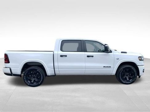 New 2026 RAM 1500 4x4 Crew Cab image 8