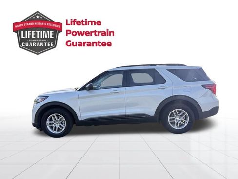 Used 2026 Ford Explorer Active RWD image 2