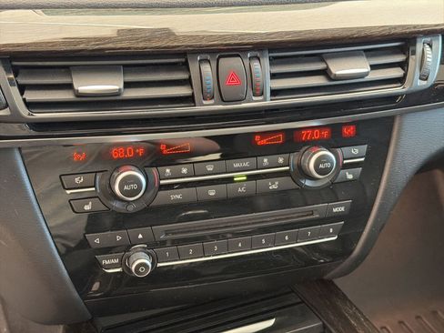 Used 2015 BMW X5 xDrive35i AWD/4WD image 19