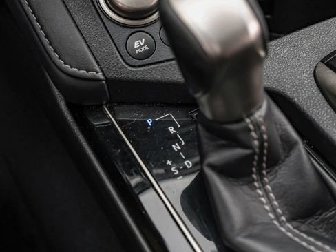 Used 2016 Lexus ES 300h image 33