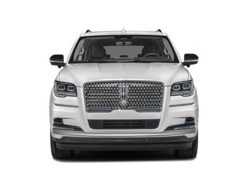 Certified 2024 Lincoln Navigator L Reserve AWD/4WD image 5