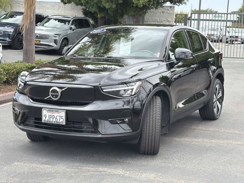 Certified 2023 Volvo C40 P8 Recharge Plus w/ Protection Package Premier AWD/4WD image 3
