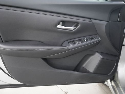 Used 2023 Nissan Sentra S FWD image 17
