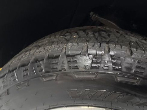 Used 2024 Chevrolet Silverado 1500 High Country w/ Technology Package image 33