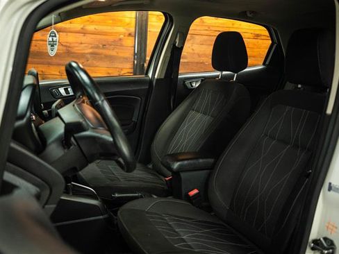 Used 2019 Ford EcoSport SE w/ SE Convenience Package FWD image 9