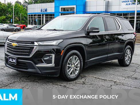 Used 2023 Chevrolet Traverse LT AWD/4WD image 4