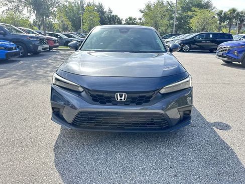 Used 2024 Honda Civic EX-L image 9