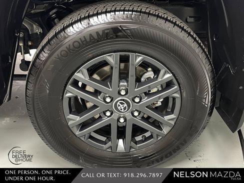 Used 2025 Toyota Tundra SR5 image 12