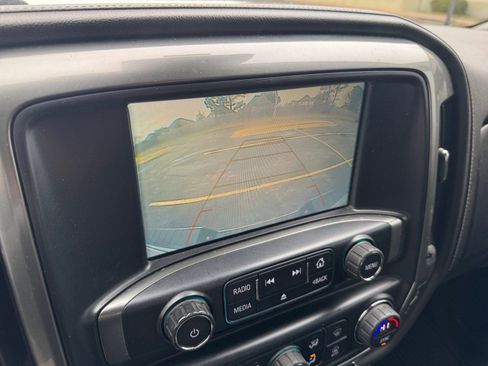 Used 2018 Chevrolet Silverado 2500 LTZ w/ Duramax Plus Package image 29