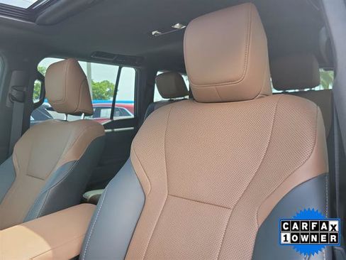 Used 2025 Lexus GX 550 w/ Cold Area Package AWD/4WD image 47