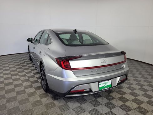 Used 2021 Hyundai Sonata SE FWD image 5