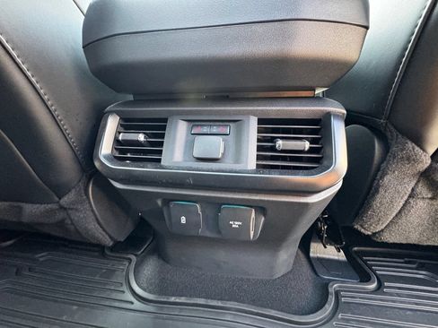 Used 2023 Ford F150 Raptor w/ Raptor 37 Performance Package AWD/4WD image 39