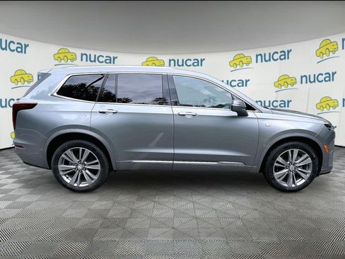 Used 2024 Cadillac XT6 Premium Luxury AWD/4WD image 8