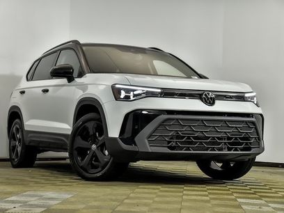 Certified 2025 Volkswagen Taos SE