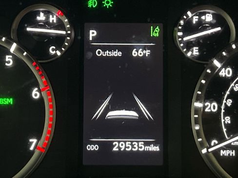 Used 2023 Lexus GX 460 Premium image 92