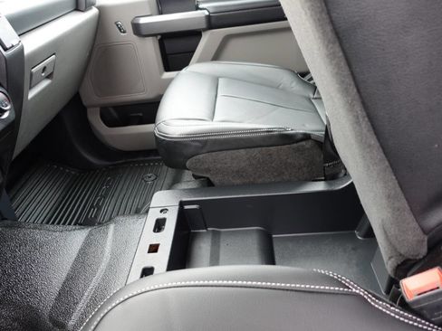 Used 2022 Ford F350 XLT w/ XLT Value Package image 21