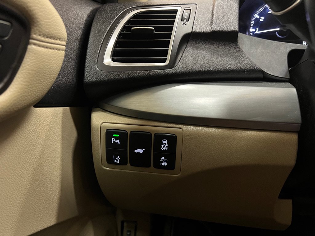 Used 2017 Acura RDX w/ Advance Package FWD image 42