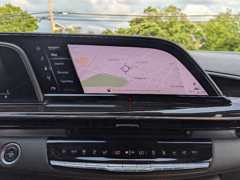 Used 2021 Cadillac Escalade Premium Luxury w/ LPO, Radiant Package AWD/4WD image 29