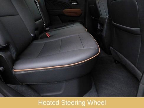 Used 2024 GMC Canyon AT4 w/ AT4 Premium Package image 31