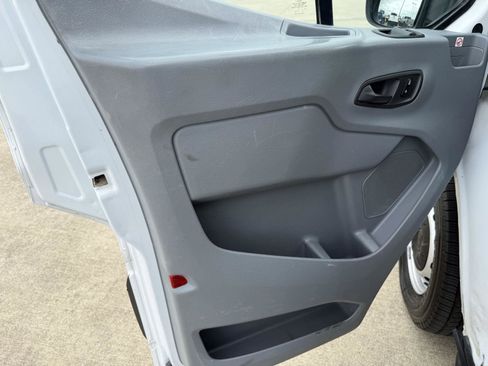 Certified 2019 Ford Transit 350 XL image 16