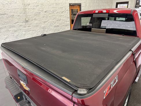 Used 2017 Chevrolet Silverado 1500 LTZ Z71 w/ LTZ Plus Package image 9