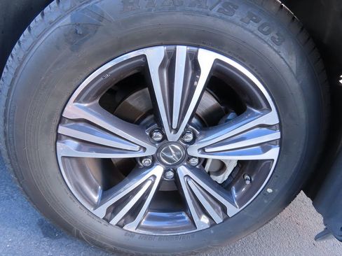 Used 2018 Acura MDX FWD image 18