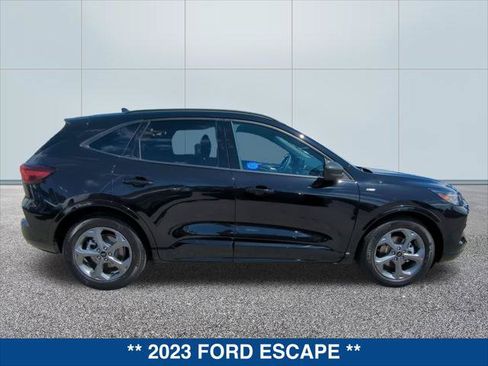 Certified 2023 Ford Escape ST-Line w/ Equipment Group 301A FWD image 6