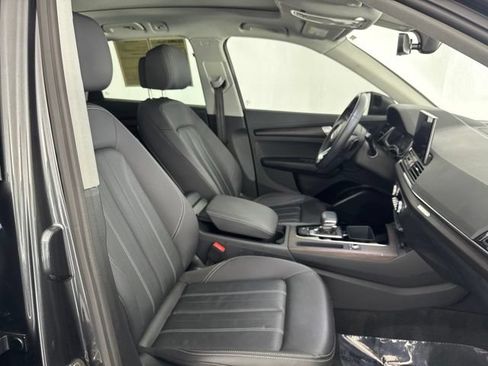 Used 2023 Audi Q5 2.0T Premium w/ Convenience Package AWD/4WD image 25