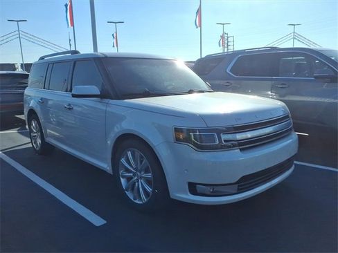 Used 2019 Ford Flex Limited w/ Equipment Group 303A image 7