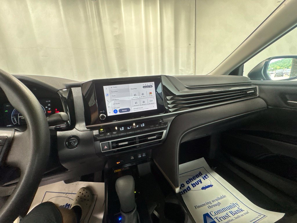 Used 2026 Toyota Camry LE FWD image 16