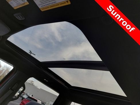 Used 2021 Ford F150 Lariat w/ Equipment Group 502A High image 14