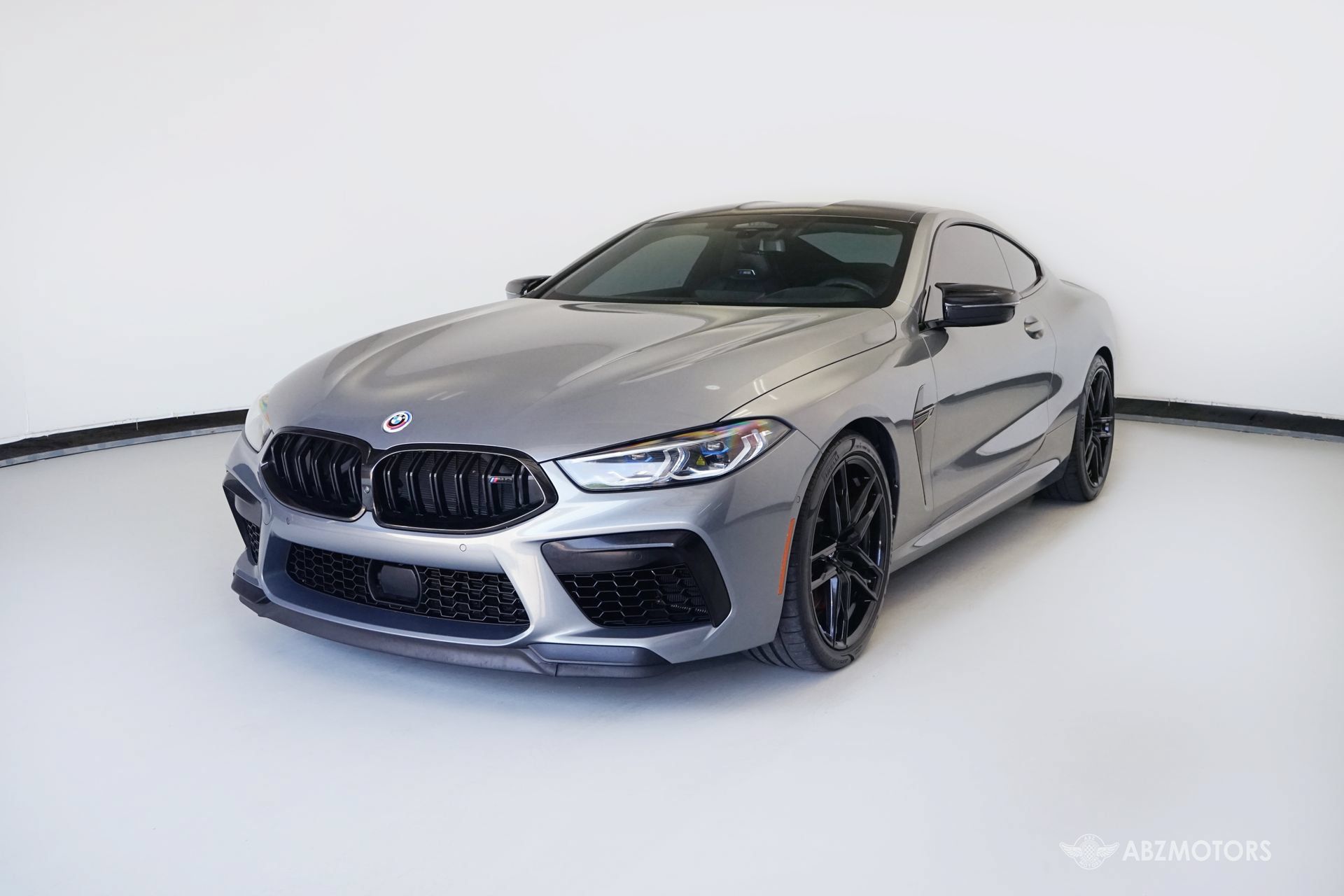 Used 2023 BMW M8 Competition AWD/4WD image 2