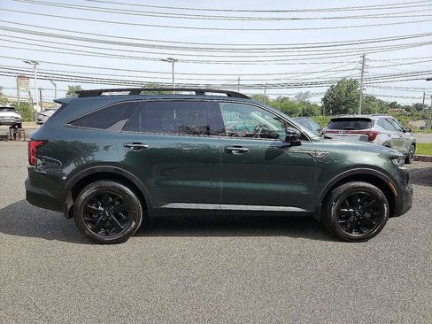 Certified 2023 Kia Sorento S w/ Panoramic Sunroof Package image 7