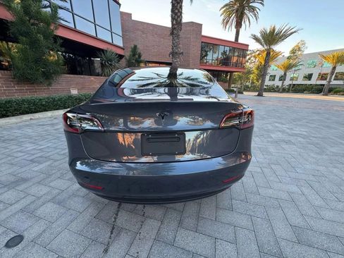 Used 2023 Tesla Model 3 Standard Range RWD image 7