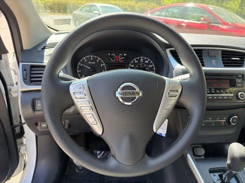 Used 2017 Nissan Sentra S FWD image 13