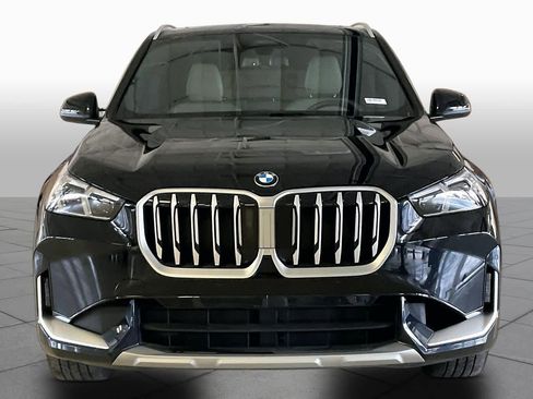 Certified 2025 BMW X1 xDrive28i w/ Convenience Package AWD/4WD image 3