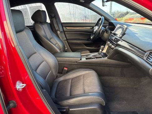 Certified 2021 Honda Accord Sport image 9