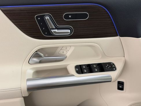 New 2026 Mercedes-Benz GLA 250 4MATIC image 24