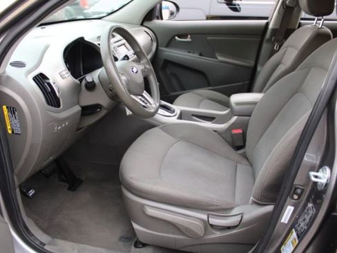 Used 2015 Kia Sportage LX FWD image 8