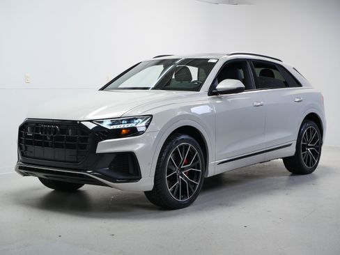 Used 2023 Audi Q8 Premium Plus w/ Premium Plus Package AWD/4WD image 11