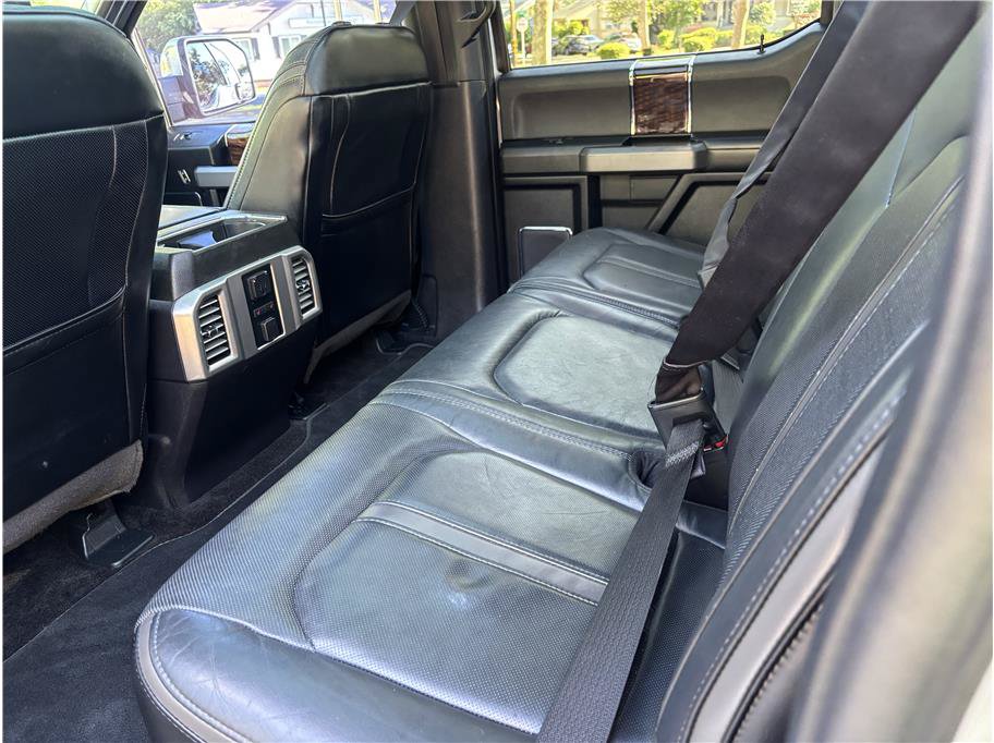 Used 2016 Ford F150 Platinum w/ Equipment Group 701A Luxury AWD/4WD image 12