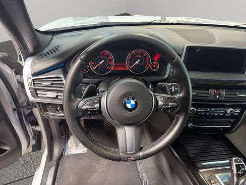 Used 2018 BMW X5 xDrive50i w/ M Sport Package AWD/4WD image 10
