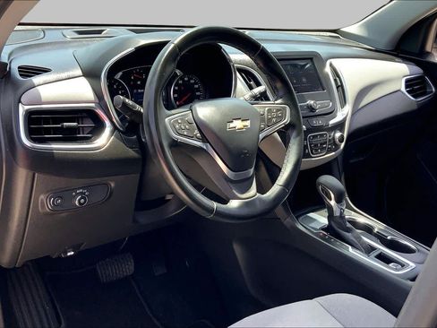 Used 2023 Chevrolet Equinox LT FWD image 17