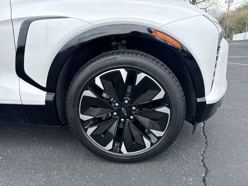 Certified 2024 Chevrolet Blazer EV RS AWD/4WD image 10