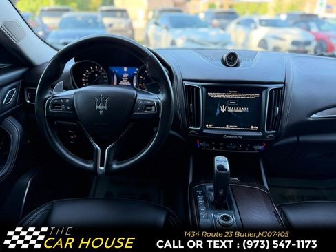 Used 2019 Maserati Levante S GranLusso AWD/4WD image 27