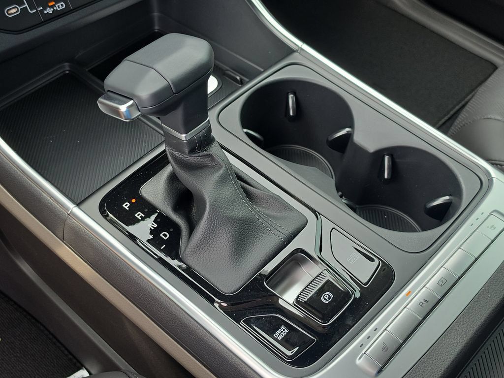 New 2026 Kia Carnival EX FWD image 27