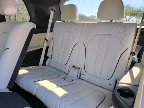 Certified 2024 BMW X7 M60i w/ Executive Package image 40