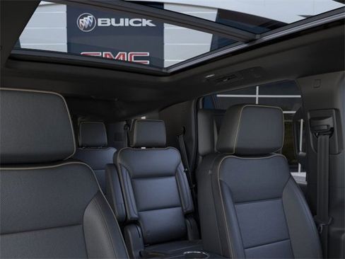 New 2026 GMC Yukon Elevation image 24