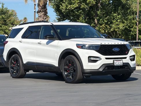 Used 2022 Ford Explorer ST w/ Equipment Group 401A AWD/4WD image 5